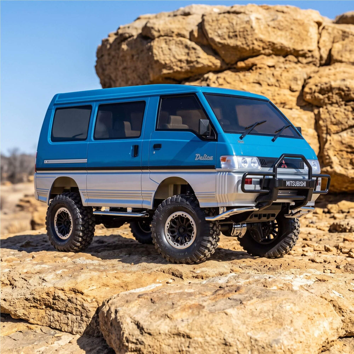 1/12 Scale RC Car Dual-Speed Performance